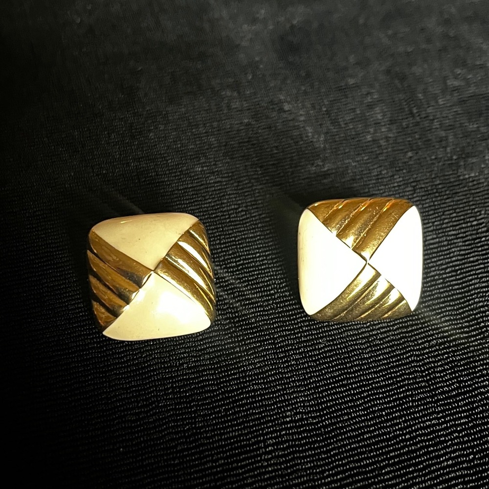 Monet Gold Tone Cream Enamel Geometric Pierced Earrings 0.75" Vintage